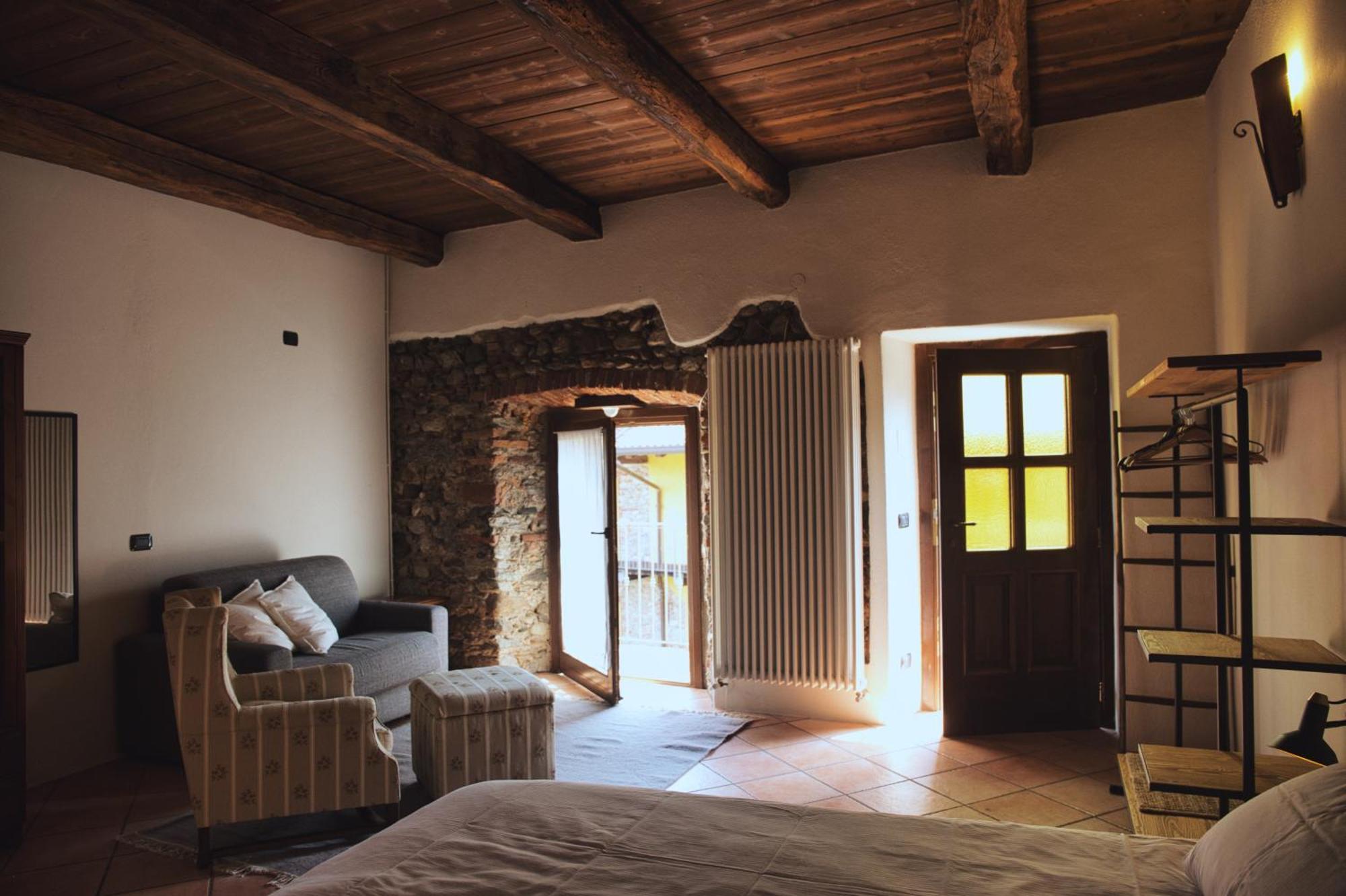 Robin'S Nest Hotel Paruzzaro Ngoại thất bức ảnh