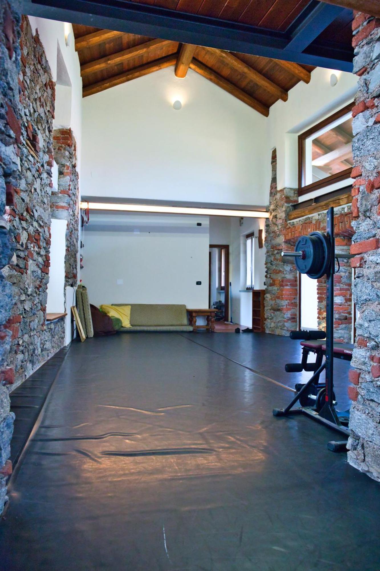 Robin'S Nest Hotel Paruzzaro Ngoại thất bức ảnh
