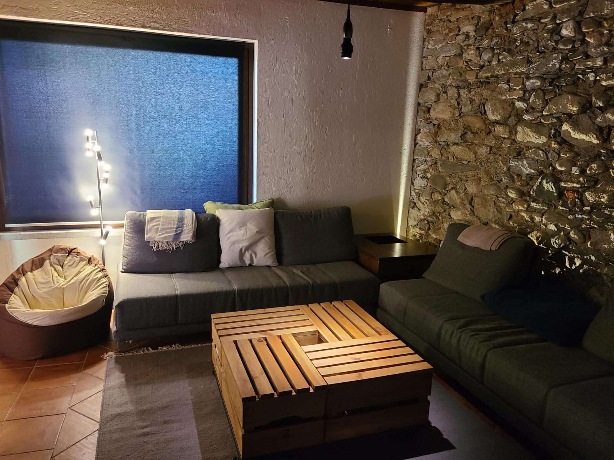 Robin'S Nest Hotel Paruzzaro Ngoại thất bức ảnh