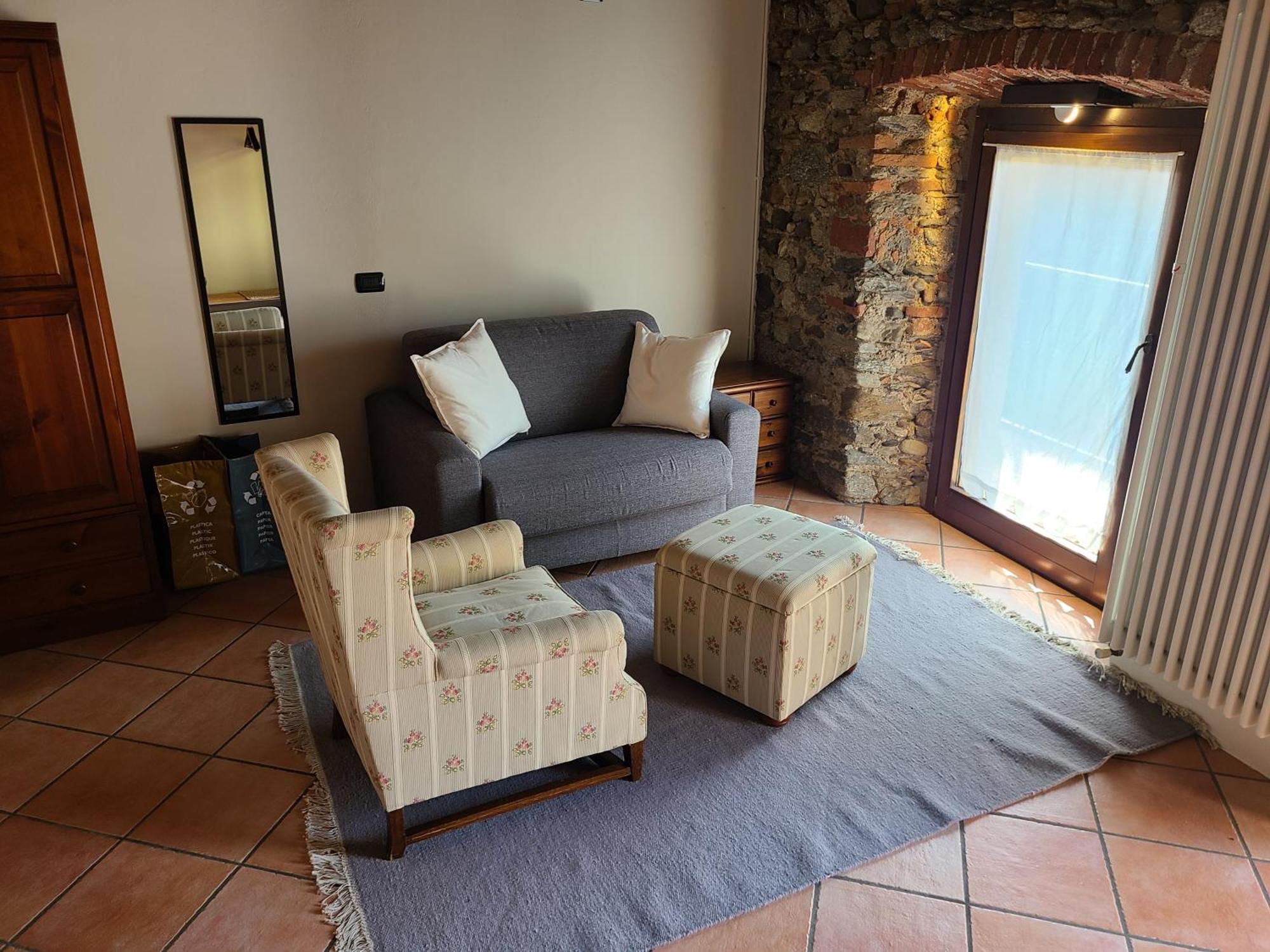 Robin'S Nest Hotel Paruzzaro Ngoại thất bức ảnh