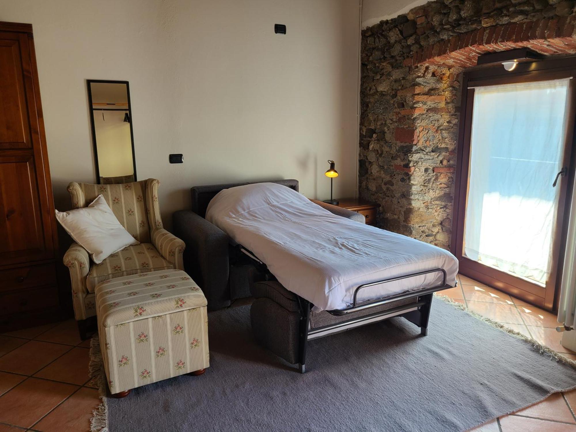 Robin'S Nest Hotel Paruzzaro Ngoại thất bức ảnh